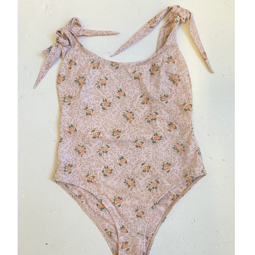 Tacoola floral Bellina one piece backless
